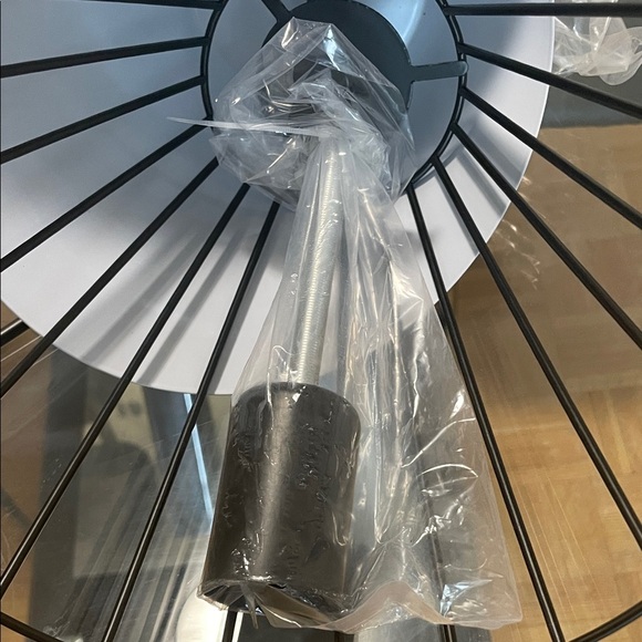 Modern Black Wire Pendant Light - Picture 3 of 6